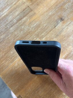 Pouzdro SP Connect iPhone 12 case - 4