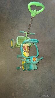 Dětská šlapací tříkolka - 4