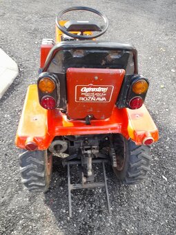 Malotraktor Mt8-070 mini s brzdenym vlekem a prislusenstvim - 4