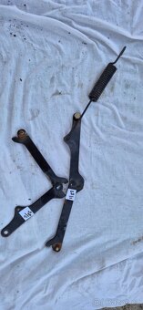 Tatra 613- náhradní díly - 4