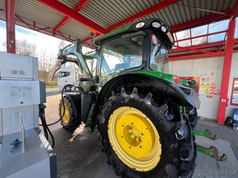 John Deere 6125R - 4