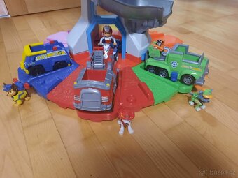 Tlapková patrola věž - 4