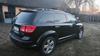Dodge Journey - 4