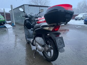 Dily Honda SH 125 i. - 4