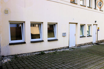 Pronájem prostor pro služby či kanceláře, centrum Klatov - 4