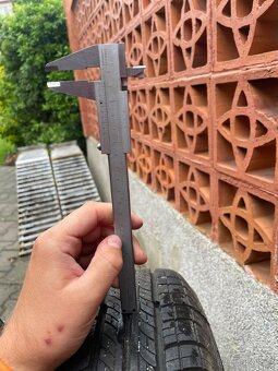 Kola včetně pneu - 165/70 R14 - 4