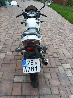 Honda CBR 125 - 4