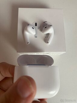 Apple airpods 4 - 4