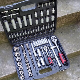 Gola sada 108 ks, 1/2", 1/4", materiál Cr-V - nové - 4