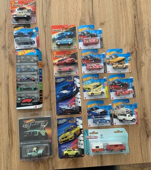 HotWheels, MB - 4