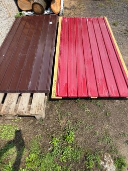 Nové trapézové a vlnkové plechy s povrchovou úpr. RAL 7016 - 4