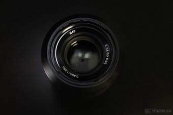 Sony E 50mm f/1.8 OSS (APS-C - 4