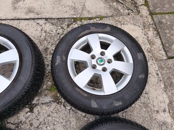 15" 5x112 alu disky Škoda Octavia + zimní 195/65/15 - 4