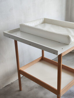 Přebalovací pult IKEA SNIGLAR + nástavba + podložky - 4
