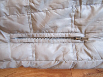 Zimní kabát italský výrobce, vel. L/40, světle šedý - 4