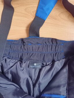 Prodám chlapecké lyžařské kalhoty, NOVÉ, vel.134/140 - 4