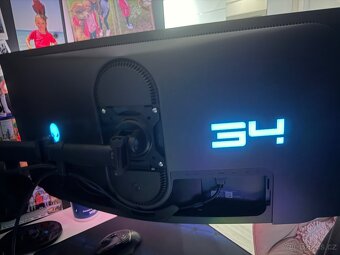 Dell Alienware AW3423DWF - 4