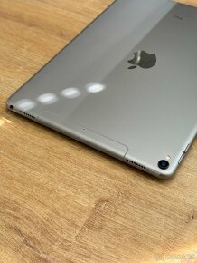 iPad Pro 10,5" 2017 256GB Cellular - 4