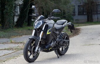 Keeway RKF 125 - 4