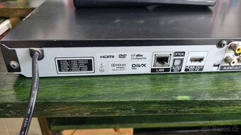 3D Blu-ray/DVD přehrávač LG BP420 - 4