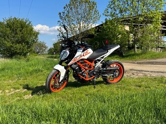 KTM Duke 390 - 4