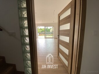 Pronájem bytu 4+kk, 114 m2 - Praha - Běchovice, ev.č. 00046 - 4