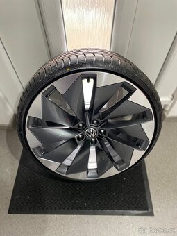 5x112 R21 Škoda Enyaq - 4