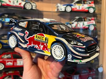 Ford Fiesta WRC 1:18 IXO - 4