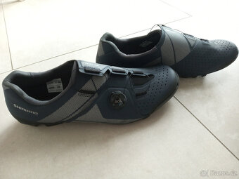 pánské tretry Shimano vel 47, na horksé kolo - 4