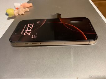 iPhone 16 Pro 128GB – Pouštní Titan - 4