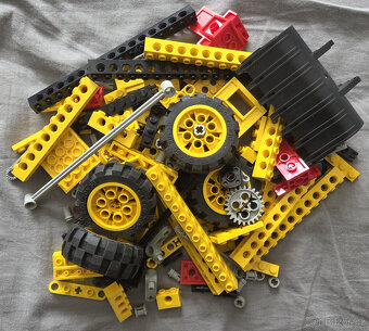 Lego Technic 8235, 90 roky, Na predaj - 4