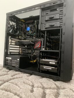 Herní Pc + Monitor || GTX 1650, i5, 16Gb RAM, SSD + HDD - 4