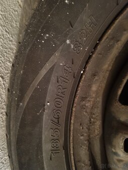Skoro nove oneu 185/60/R14 - 4