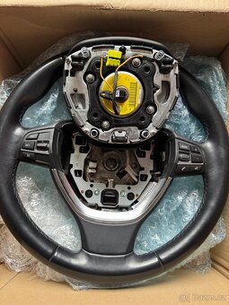 Originální volant sport BMW 5 - F10/F11 s airbagem - 4