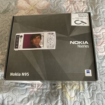 Koupím krabičky na telefony Nokia N70, N73, N95, N95 8GB - 4
