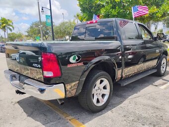 Dodge Ram 1500 3.0L (2016) - 4