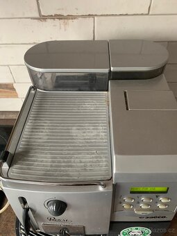 Kávovar SAECO ROYAL Cappuccino - na opravu / na ND - 4