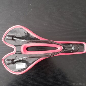 Karbonové sedlo - 4