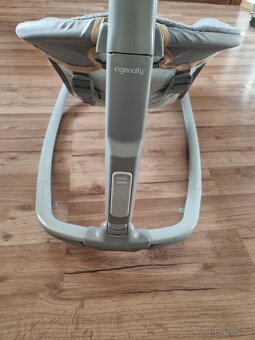 Dětské houpátko Ingenuity s melodií Boutique - 4