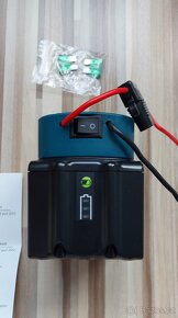 Adaptéry s vypínačem a pojistkou,pro Aku baterii Makita 18V - 4