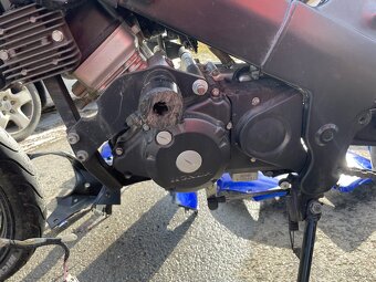 Díly Honda cbr 125 - 4