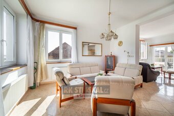Prodej rodinného domu (207 m2), zahrada 942 m2 - Pacov, Tábo - 4