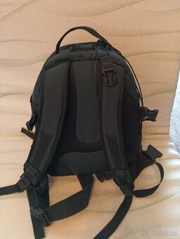 bato Lowepro - 4