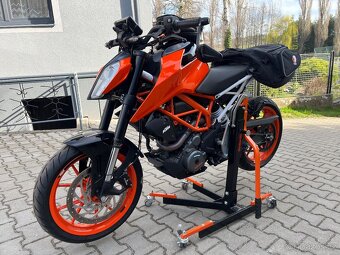 KTM 390 Duke - 4