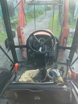 Traktor Kioti EX 50 z čelním nakladačem - 4
