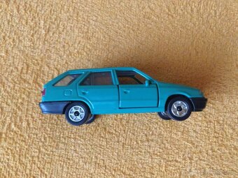 Model Škoda Felicia combi 1:43 - 4