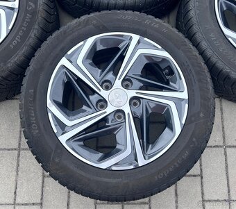 Hyundai i30 - 16" alu +zimní 205/55 R16 Matador 8mm - 4