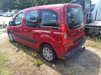 Citroen Berlingo 1.6i 2009 7místný - 4