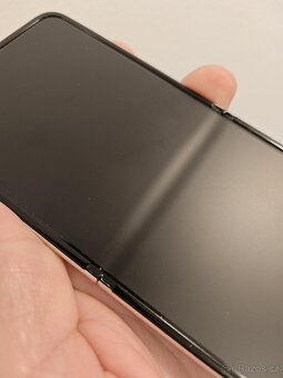 Galaxy Z Flip 3 255GB - 4