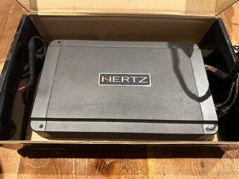 Set Sub Audison APBX 10 S4S 400W/800W + Hertz HCP 2X + LC2i - 4